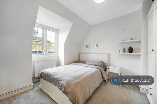 3 bedroom flat in Forster Road, London, SW2 (3 bed) (#2676210)