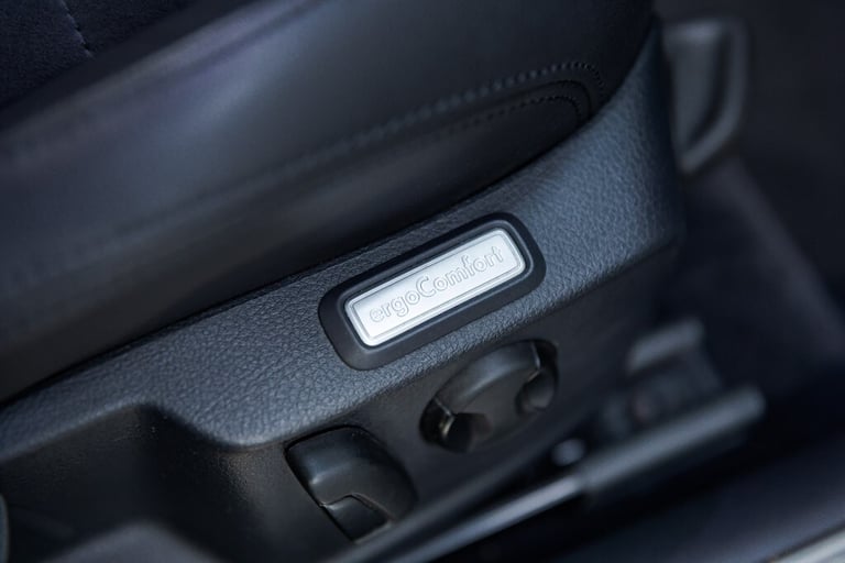 2016 Volkswagen Passat GT TDI BLUEMOTION TECHNOLOGY Saloon Diesel Manual