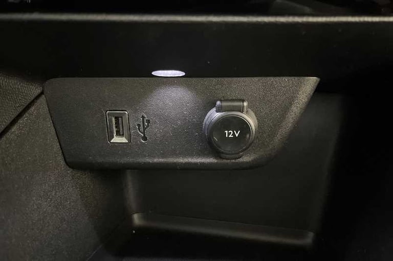 2021 Vauxhall Mokka 100kW SE Nav Premium 50kWh 5dr Auto HATCHBACK ELECTRIC Automatic