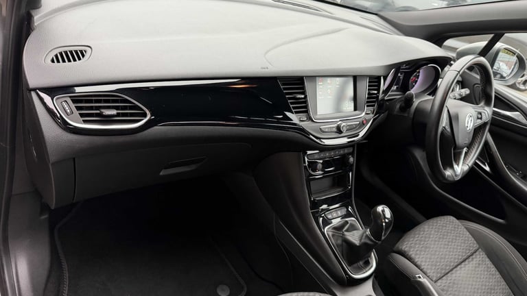 2019 Vauxhall Astra 1.4T 16V 150 SRi Vx-line 5dr Hatchback Petrol Manual