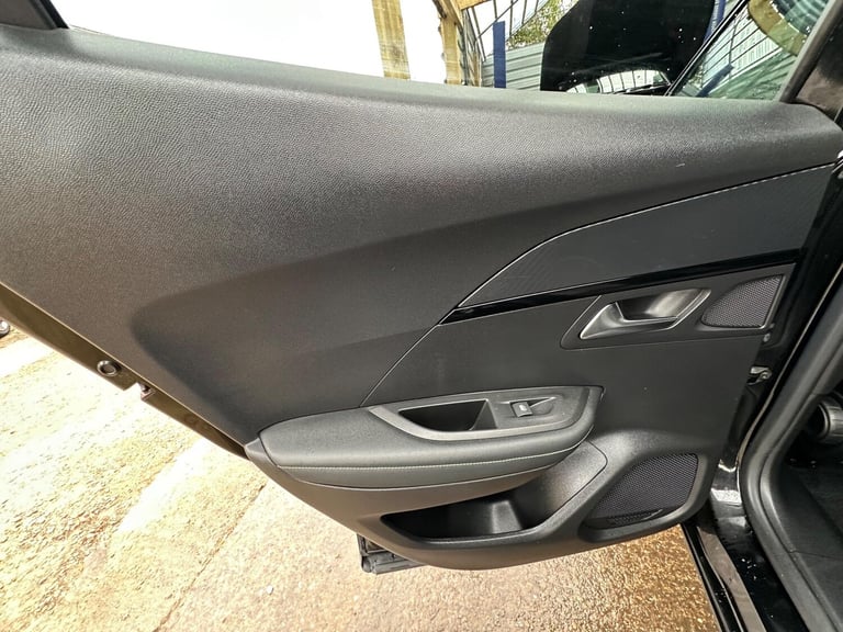 2020 Peugeot E-2008 50kWh GT Auto 5dr HATCHBACK Electric Automatic