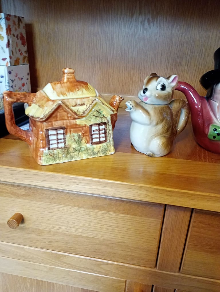 Ceramic character teapots x 4