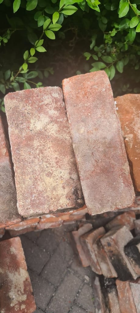 Victorian Heavy red bricks 