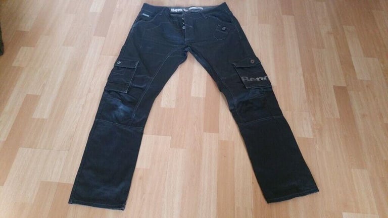 Vintage 00's BENCH  Fly Stud Cargo Jeans. Size : W36. L32