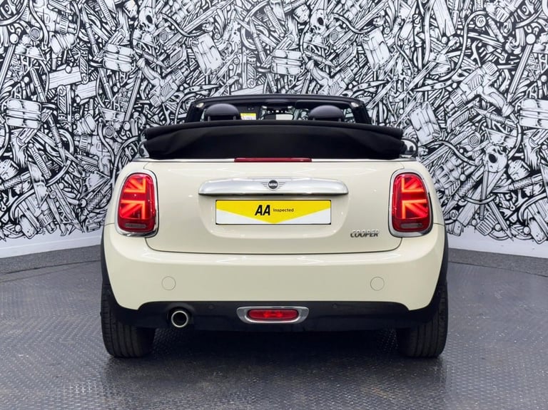 2020 MINI Convertible 1.5 Cooper Exclusive Convertible 2dr Petrol Manual Euro 6 (s/s) (136 ps) Co...