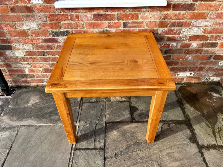 Rustic Solid Oak Square Dining Table - Great Condition 