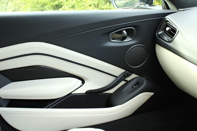  Aston Martin Vantage 4.0 V8 Coupe 2dr Petrol Auto Euro 6 (510 ps) Petrol Automatic