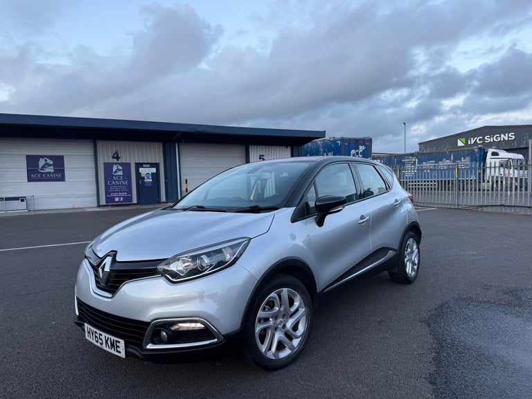 2015 Renault Captur 1.5 dCi 90 Dynamique Nav 5dr Auto HATCHBACK Diesel Automatic