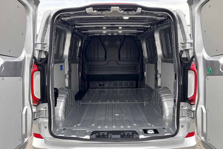 2025 Volkswagen Transporter 2.0 TDI 150 Commerce Pro Van Auto PANEL VAN DIESEL Automatic