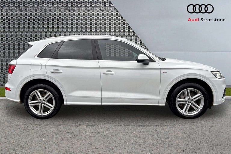  Audi Q5 40 TDI Quattro S Line 5dr S Tronic SUV Diesel Automatic