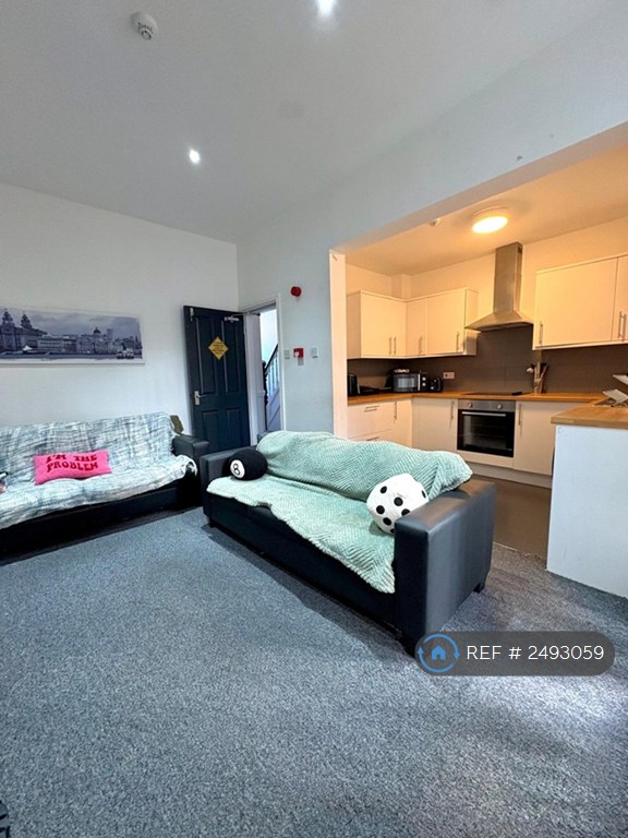 5 bedroom house in Patterdale Road, Liverpool, L15 (5 bed) (#2493059)