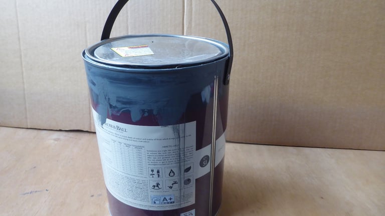 Expensive Farrow&Ball Dark tones Wall & ceiling Primer & undercoat- 3.6L for less than 1L price