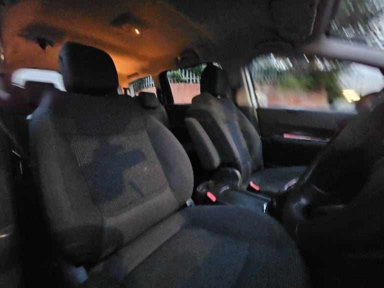 2013 Peugeot 5008 1.6 HDi 115 Active 5dr MPV Diesel Manual