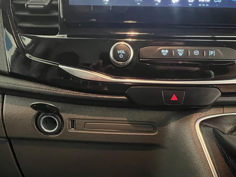 2024 Ford Transit 2.0 350 EcoBlue Limited RWD L4 H3 Euro 6 (s/s) 5dr Panel Van Diesel Manual