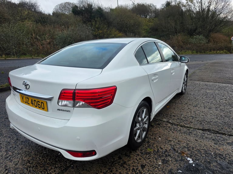 2012 toyota avensis t-spirit 2 litre turbo diesel 