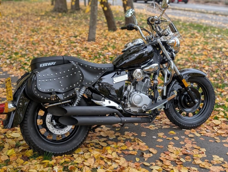 2025 Keeway Superlight 125 SE Gloss Black Only Covered 253 Miles Px Welcome