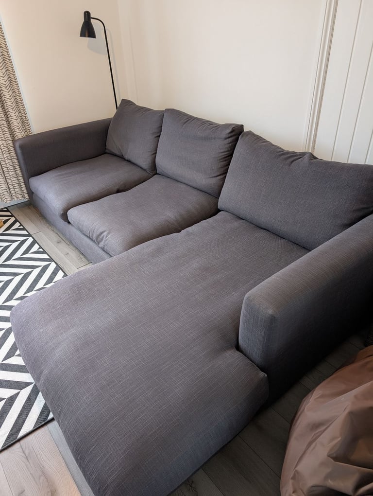 Sofa Grey chaise 3-4 seater £375 ono