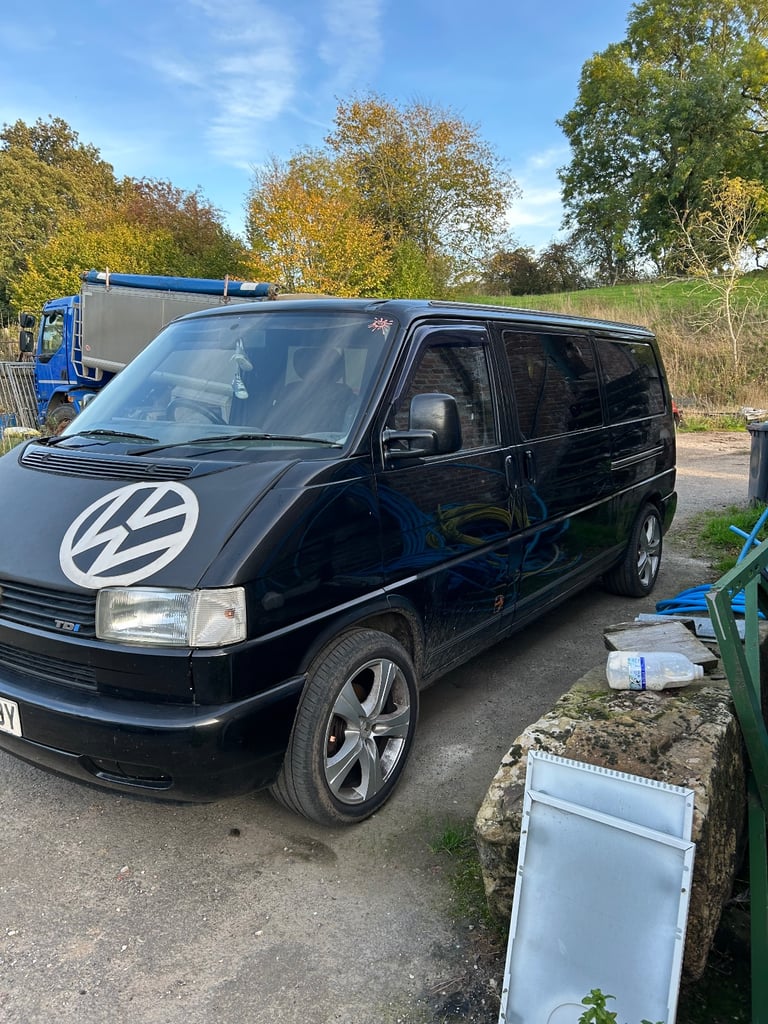image for Volkswagen, TRANSPORTER TDI LWB, 2000, 2461 (cc)