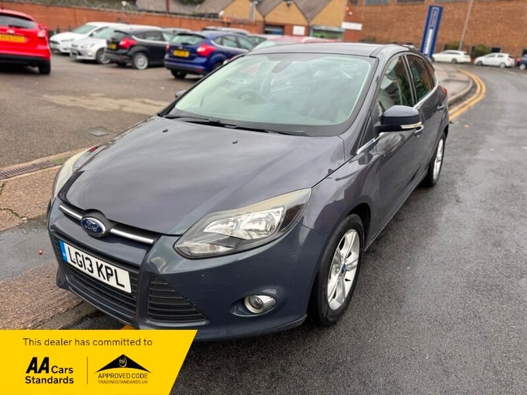 Ford Focus 1.6 Zetec Powershift Euro 5 5dr