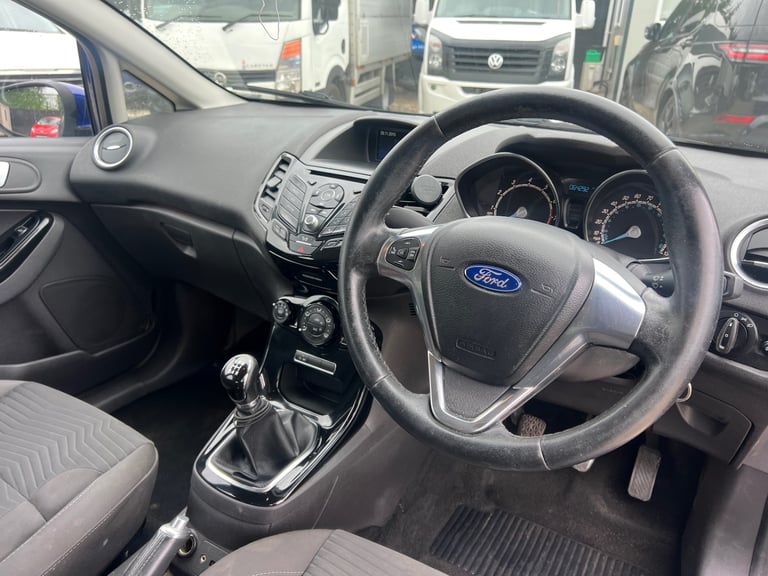 2016 Ford Fiesta 1.0 EcoBoost Zetec 5dr HATCHBACK Petrol Manual