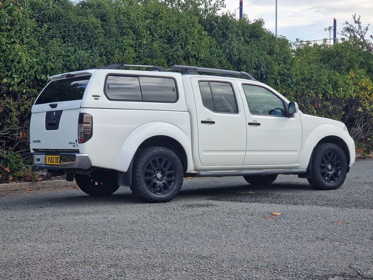 2012 Nissan Navara Double Cab Pick Up Outlaw 3.0dCi V6 231 4WD Auto PICK UP Diesel Automatic
