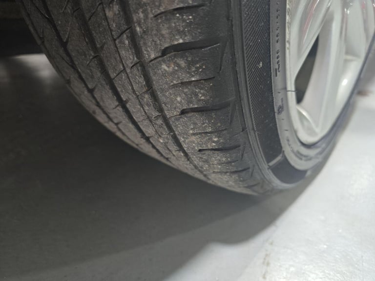 2017 Jaguar XE 2.0i Portfolio Auto Euro 6 (s/s) 4dr SALOON Petrol Automatic