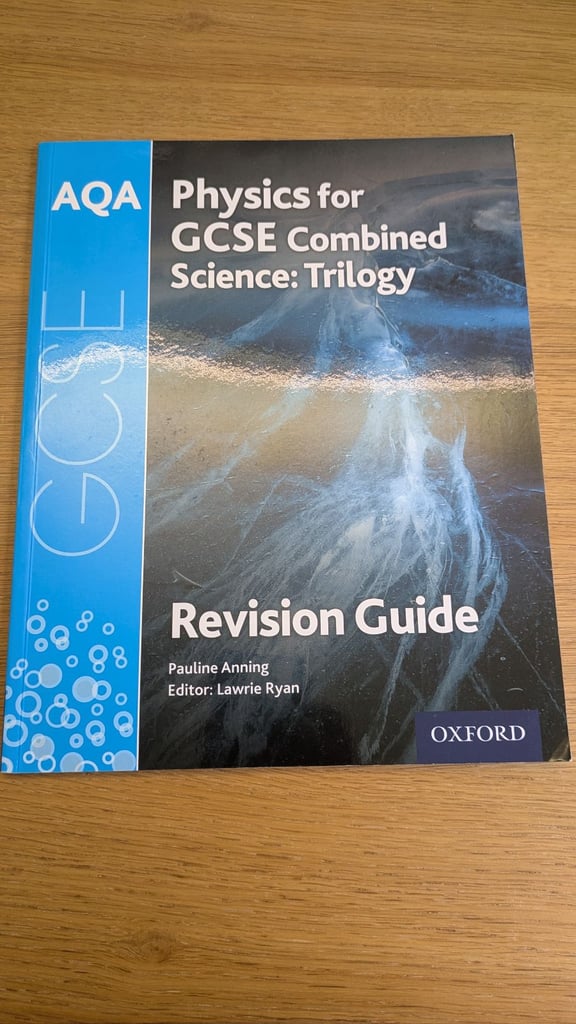 Oxford AQA GCSE Combined Science Physics Revision Guide