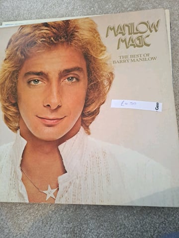 Barry Manilow ' Manilow magic. The best of Barry Manilow