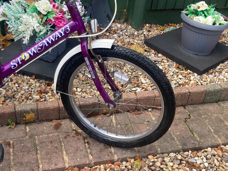Universal Stowaway folding bicycle £50