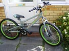 BOYS 24&quot; WHEEL BIKE IN GOOD WORKING CONDITION AGE 8+