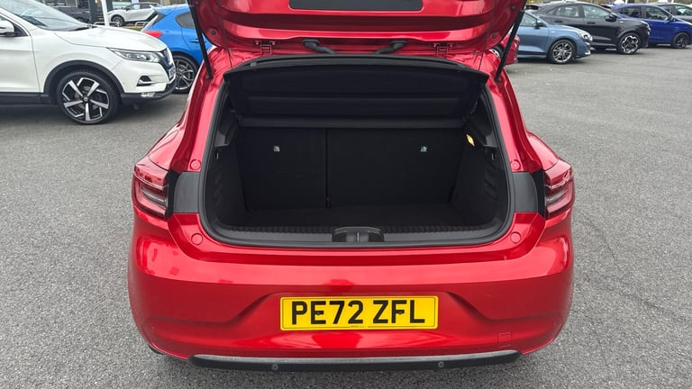 2022 Renault Clio 1.6 E-TECH Hybrid 140 SE Edition 5dr Auto HATCHBACK PETROL/ELECTRIC Automatic