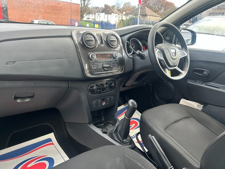 2017 Dacia Sandero 1.0 SCe Ambiance 5dr HATCHBACK Petrol Manual