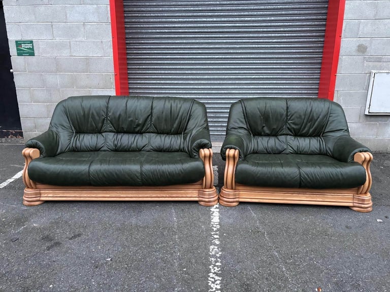 Oak Frame Green Leather 2 and 3 Seater Sofas 