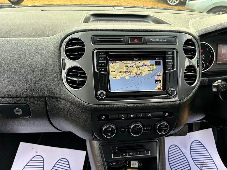 2016 Volkswagen Tiguan 2.0 TDI BlueMotion Tech Match Edition SUV 5dr Diesel DSG