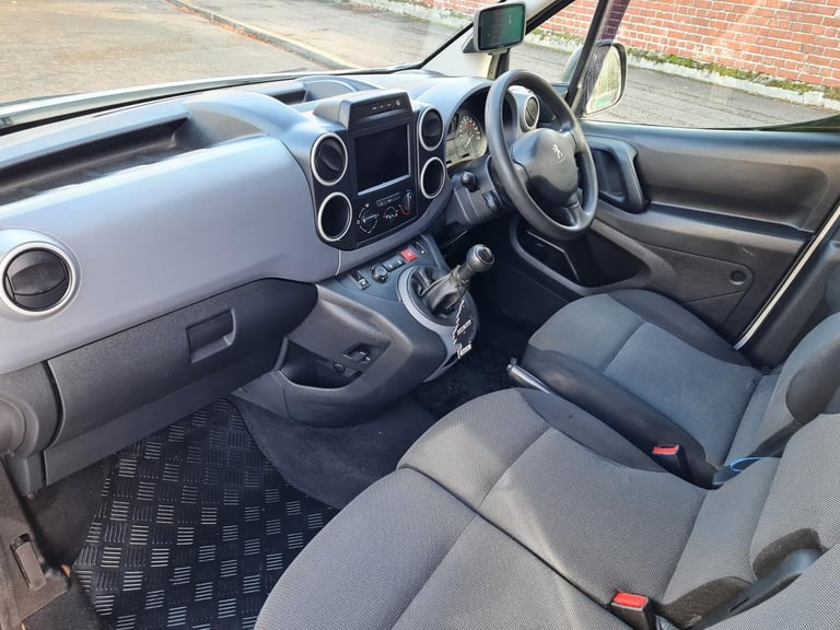 Peugeot, PARTNER, Panel Van, 2017, Manual, 1560 (cc)