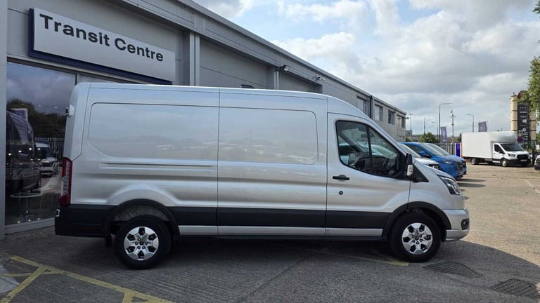 2025 Ford Transit 2.0 EcoBlue 165ps H2 Limited Van [Nav] Medium Roof Van Diesel Manual
