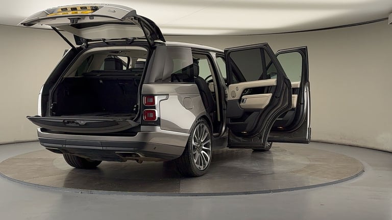 2019 Land Rover Range Rover 4.4 SD V8 Autobiography SUV 5dr Diesel Auto 4WD Euro 6 (s/s) (339 ps)...