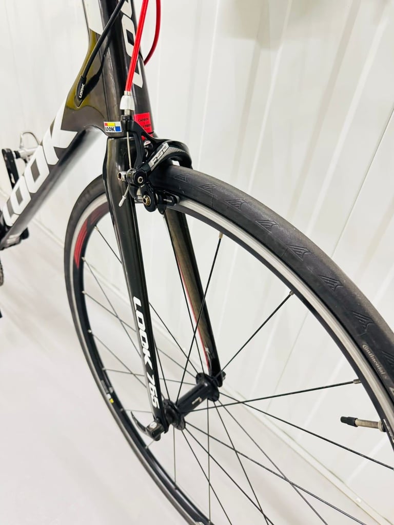 LOOK Size/XS Full Carbon 700c Wheels Super slaw Road Bike