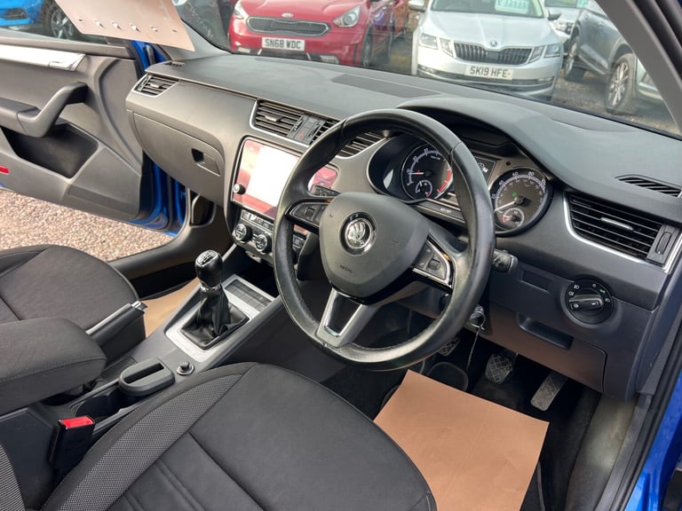2017 Skoda Octavia 1.4 TSI SE 5dr HATCHBACK Petrol Manual