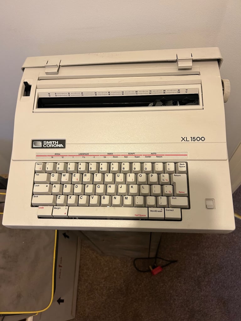 Vintage Electric typewriter 