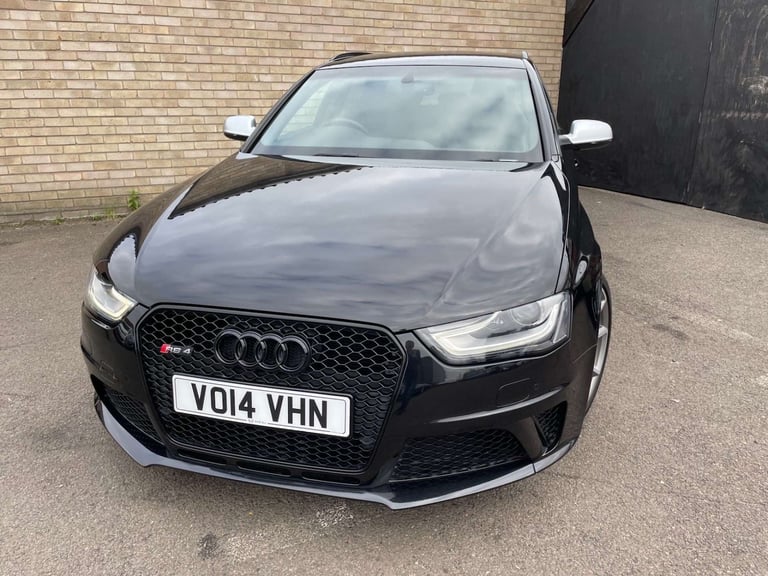 2014 Audi A4 4.2 RS 4 FSI Quattro Auto 4WD 5dr Estate Petrol Automatic