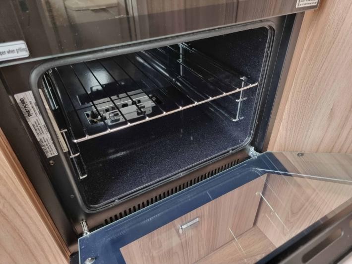 2015 Swift Challenger EVO 442 Used Caravan