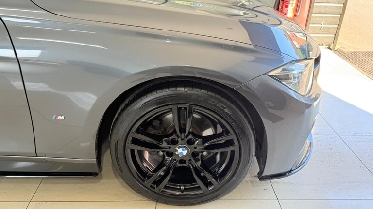 2018 BMW 3 Series 330e M Sport 4dr Step Auto SALOON PETROL/ELECTRIC Automatic
