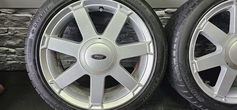 Ford Genuine 16 alloy wheels + 4 x tyres 195 45 16