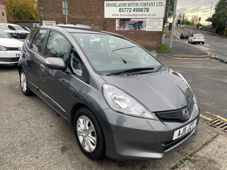 2011 Honda Jazz 1.4 i-VTEC ES 5DR AUTOMATIC  HATCHBACK Petrol Automatic