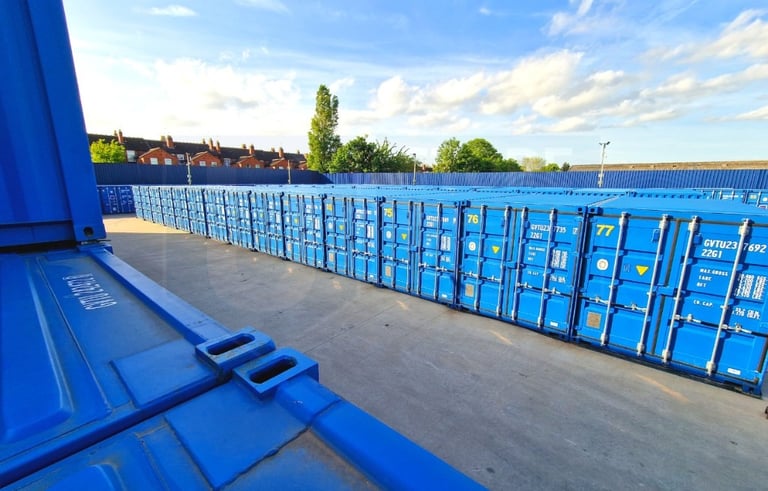 Self Storage Container Unit To Rent For Business & Personal Use - Birmingham - UStore ULock