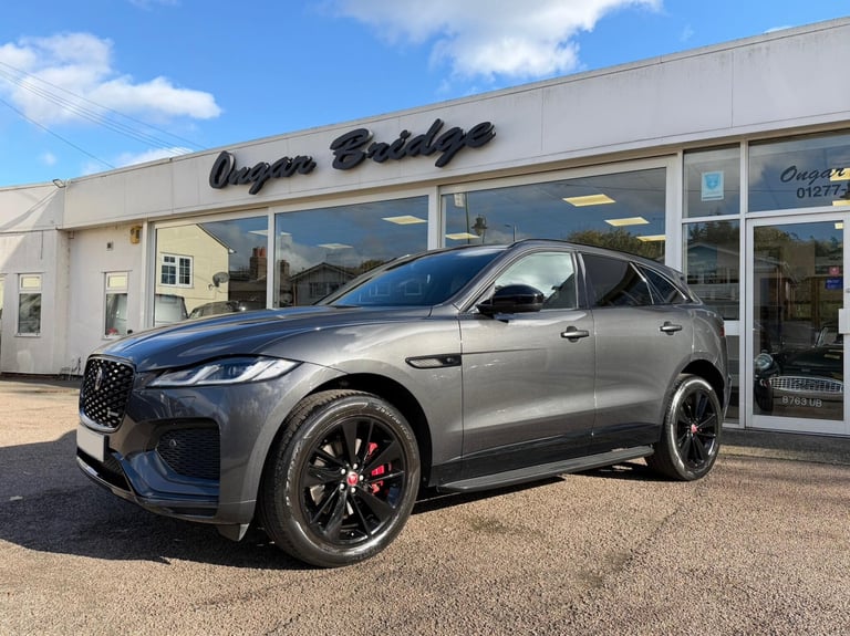 2023 Jaguar F-Pace 2.0 D200 MHEV R-Dynamic Black Auto AWD Euro 6 (s/s) 5dr ESTATE Diesel Automatic