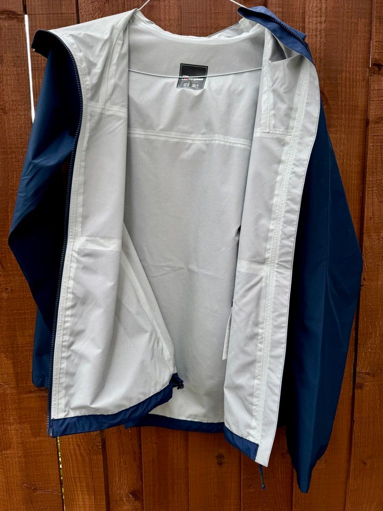 Men's Medium Berghaus Jacket (Blue) 