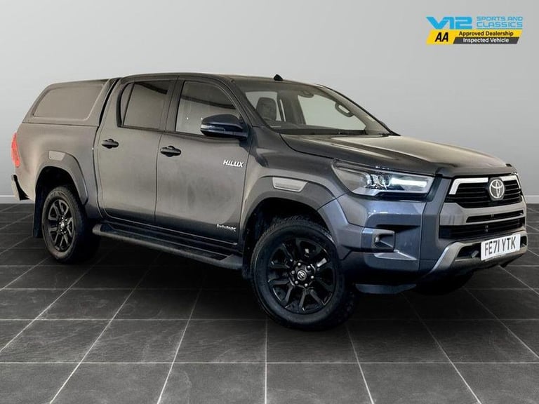 image for 2021 Toyota Hilux Invincible X D/Cab Pick Up 2.8 D-4D PICK UP DIESEL Manual