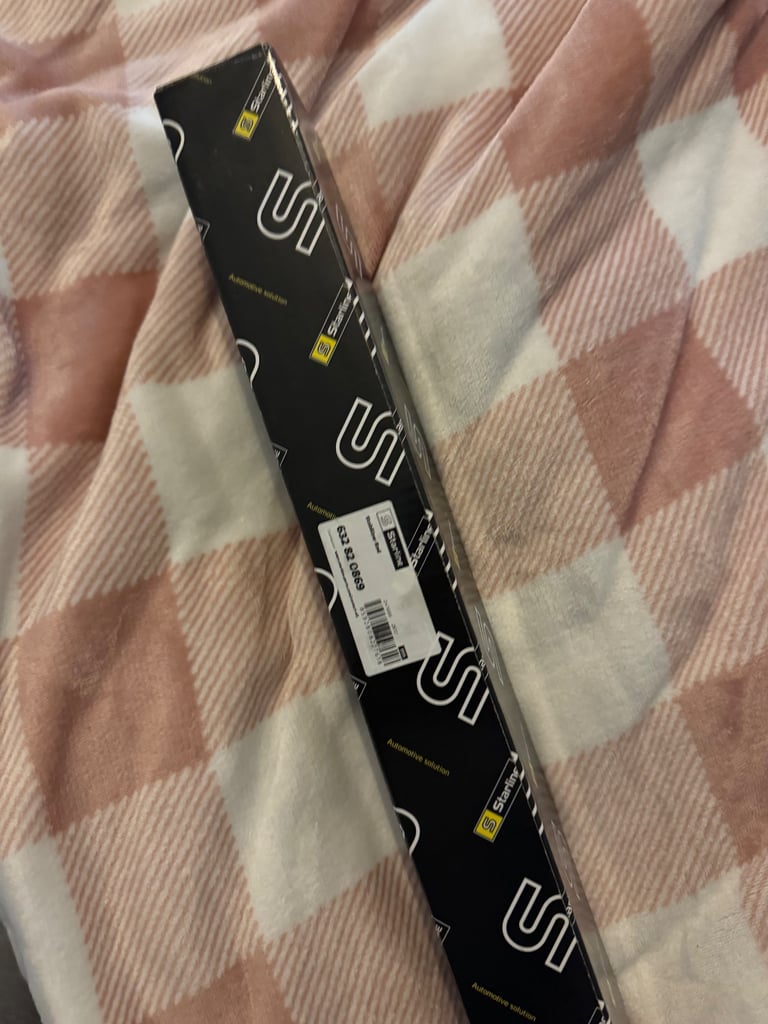 Toyota drop bar link brand new